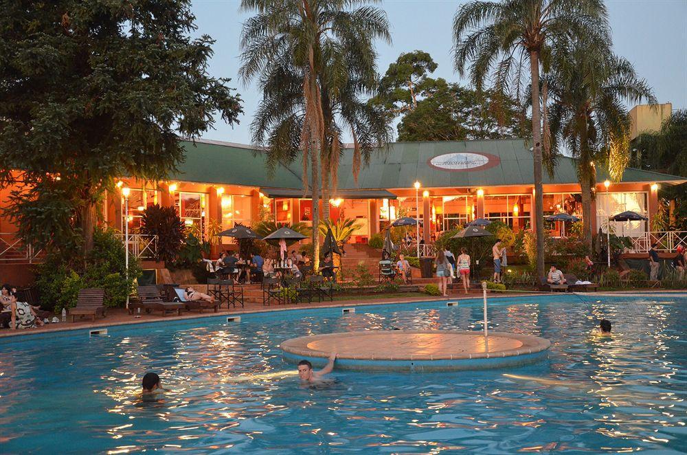 Iguazu Inn Hostel Puerto Iguazú Eksteriør billede