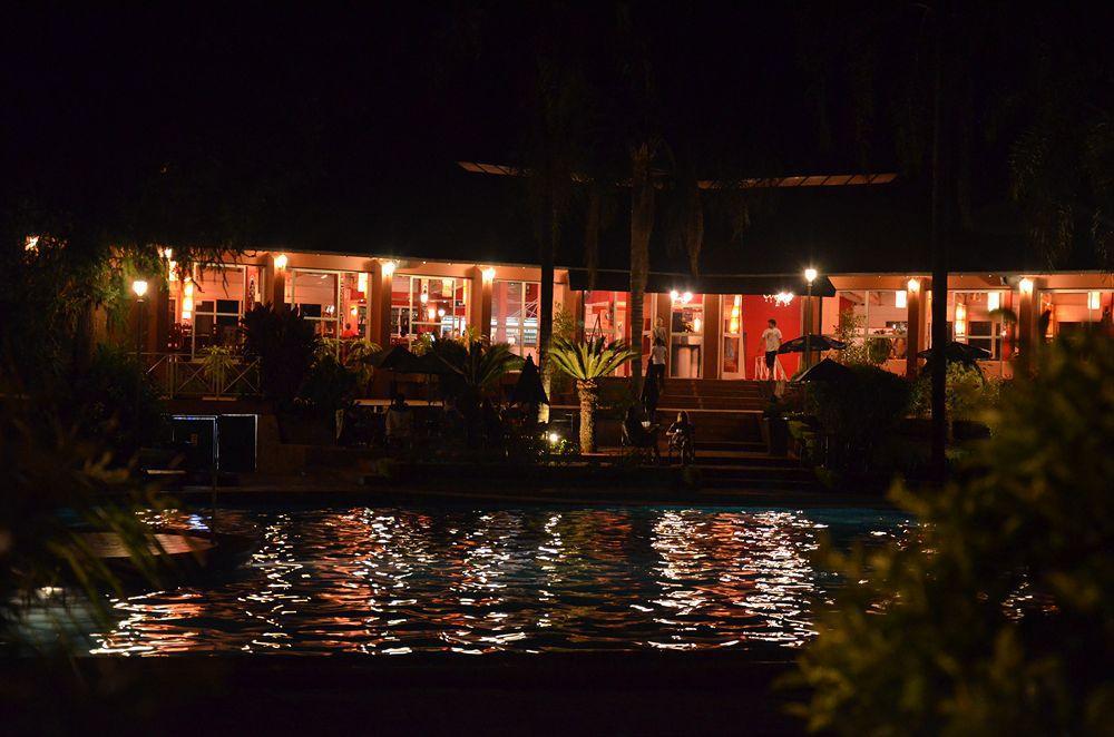 Iguazu Inn Hostel Puerto Iguazú Eksteriør billede