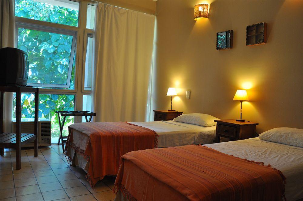 Iguazu Inn Hostel Puerto Iguazú Eksteriør billede