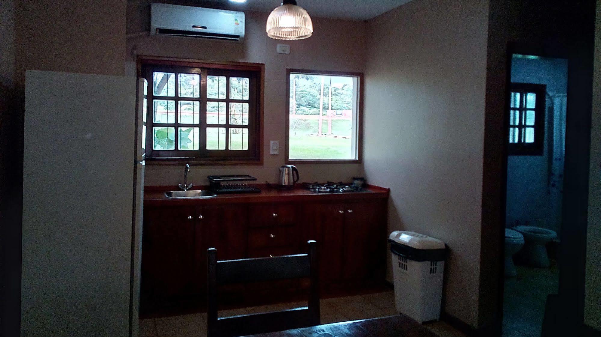Iguazu Inn Hostel Puerto Iguazú Eksteriør billede